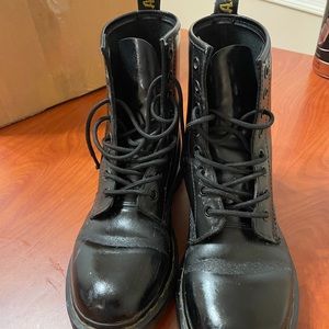 1460 dr martens docs size women’s 8